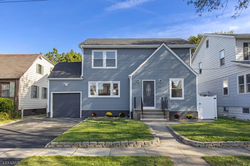 22 Devon St - Photo 1