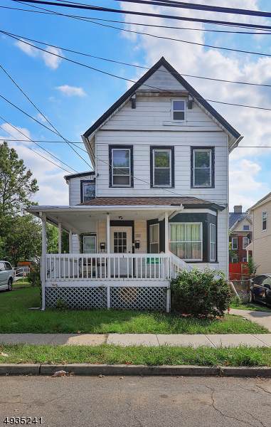 151 Monroe St - Photo 1
