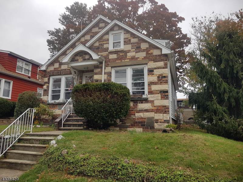 29 Coolidge Pl - Photo 1
