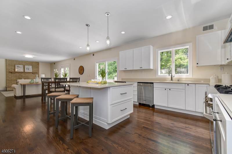 168 Brooklake Rd - Photo 1