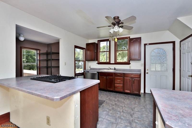359 Howard Blvd - Photo 1