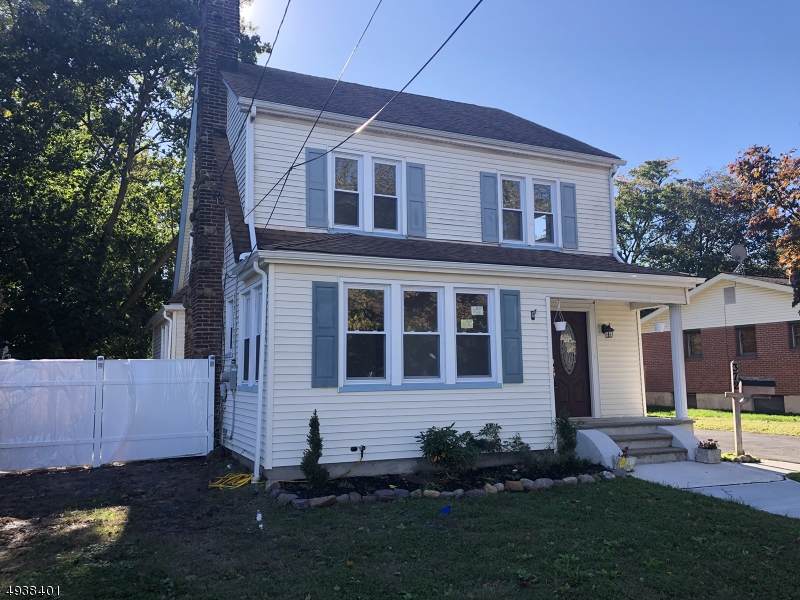 372 W Hazelwood Ave - Photo 1