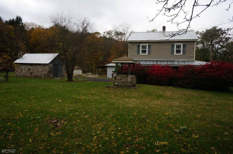 55 Deckertown Tnpk - Photo 1