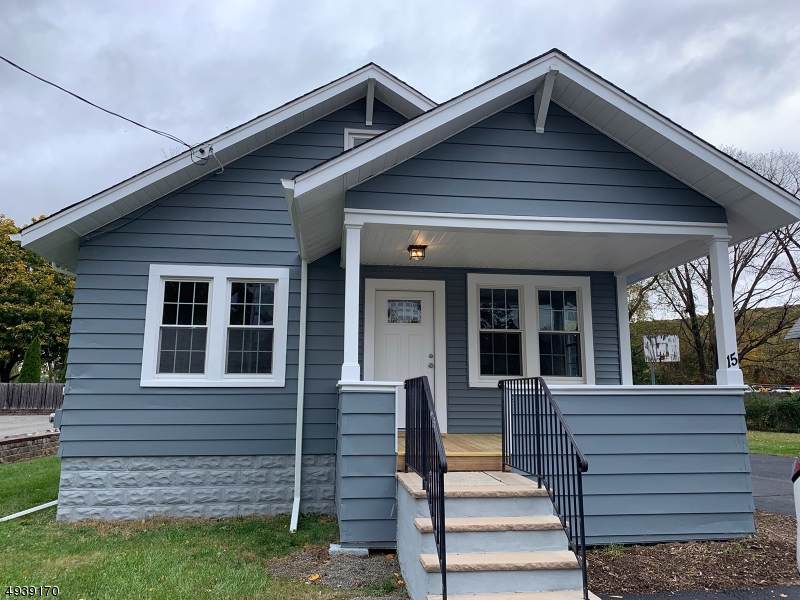 15 Kennedy Ave - Photo 1