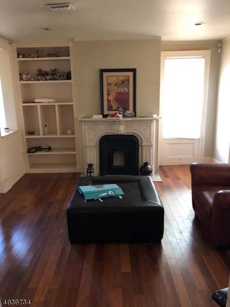 120 Elm St - Photo 1