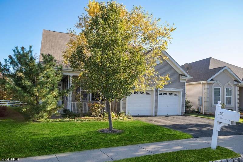 108 Prusakowski Blvd - Photo 1