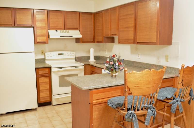 90 Ralph St Unit-8 - Photo 1