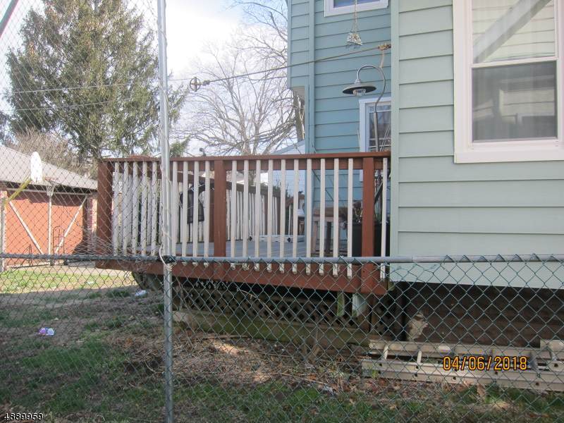 144 Linden Ave - Photo 1
