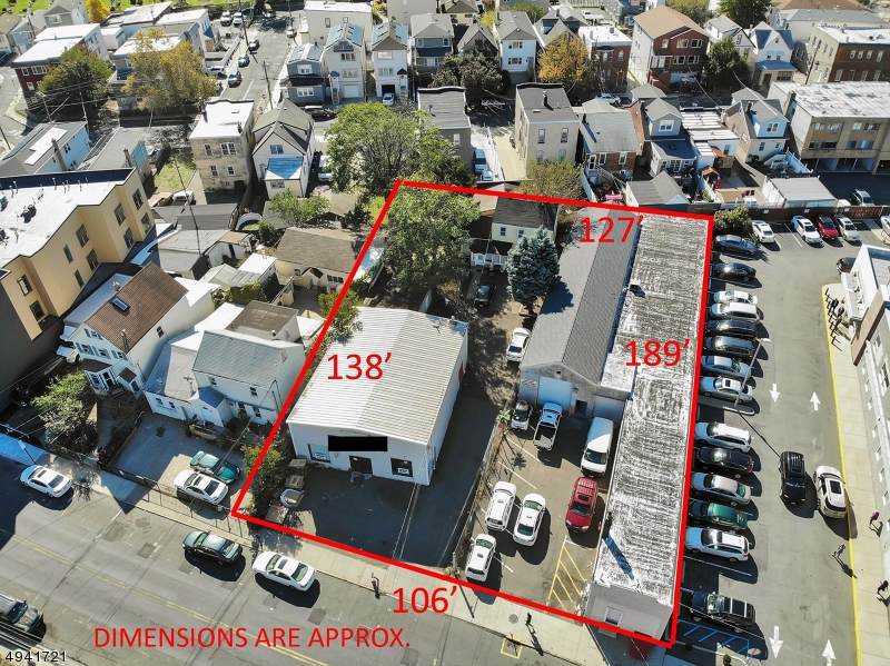 4215 Bergen Tpke - Photo 1