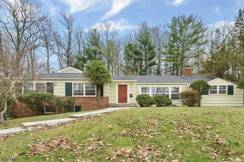 274 Dale Dr - Photo 1