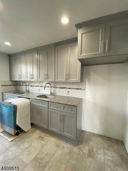 222 Brook Ave - Photo 1