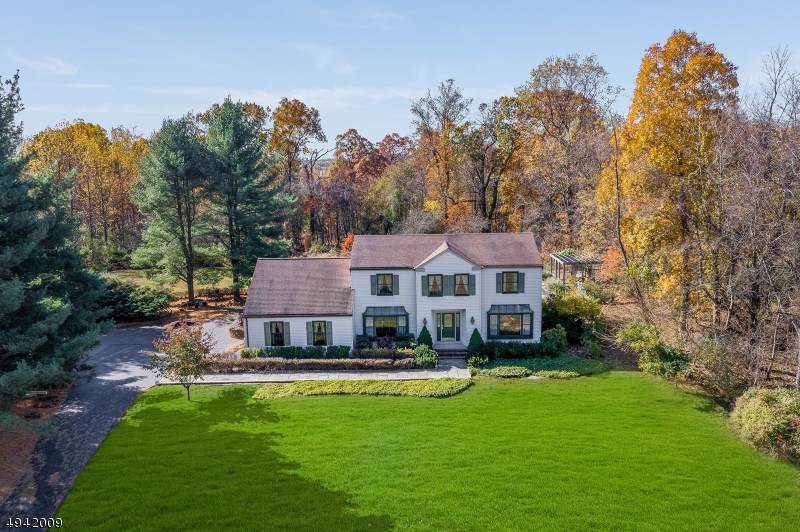 8 Duke Ct - Photo 1