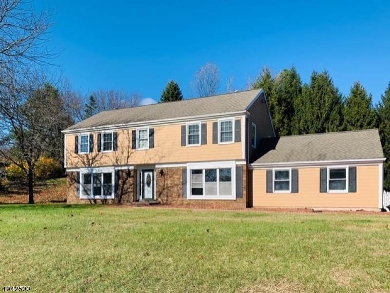 30 Meredith Dr - Photo 1