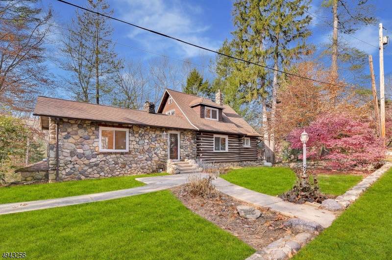 351 Stonetown Rd - Photo 1