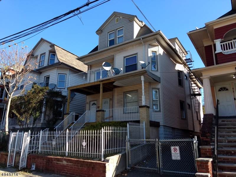 914 S 17Th St - Photo 1