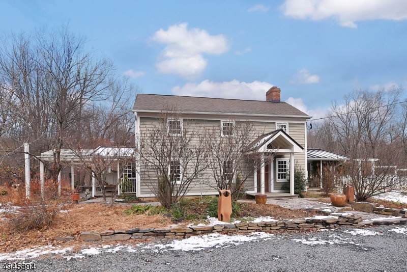 455 Hollow Rd - Photo 1