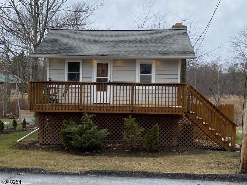 3 Riverside Rd - Photo 1