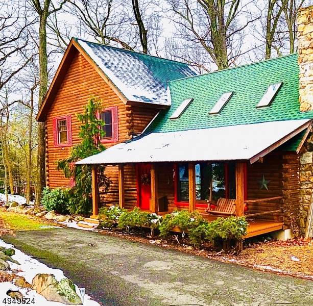 355 Hackett Rd - Photo 1