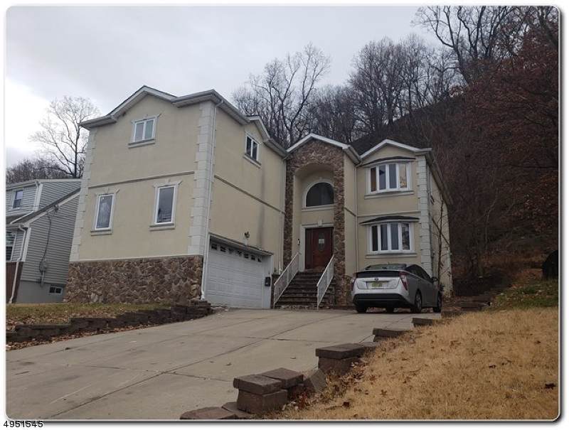 454 Valley Rd - Photo 1