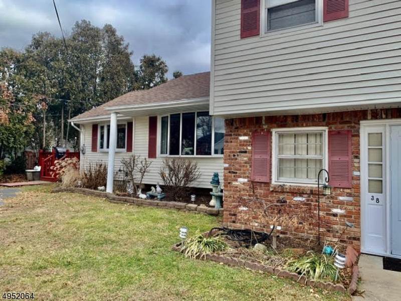 38 Cleveland Ave - Photo 1
