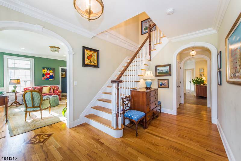 60 Ironia Rd - Photo 1
