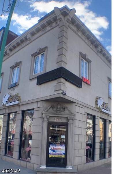 201 Ferry St - Photo 1