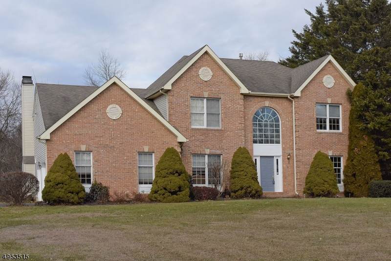 213 Willever Way - Photo 1