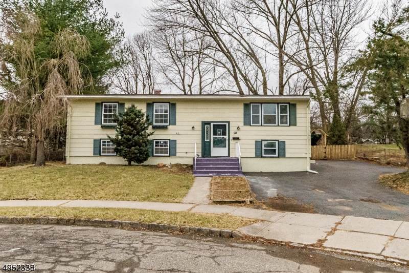 100 Sussex St - Photo 1