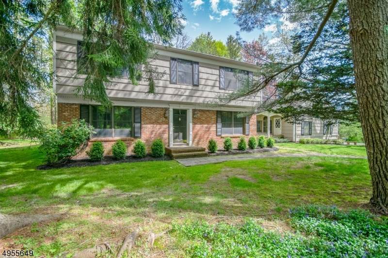 1 Conifer Dr - Photo 1