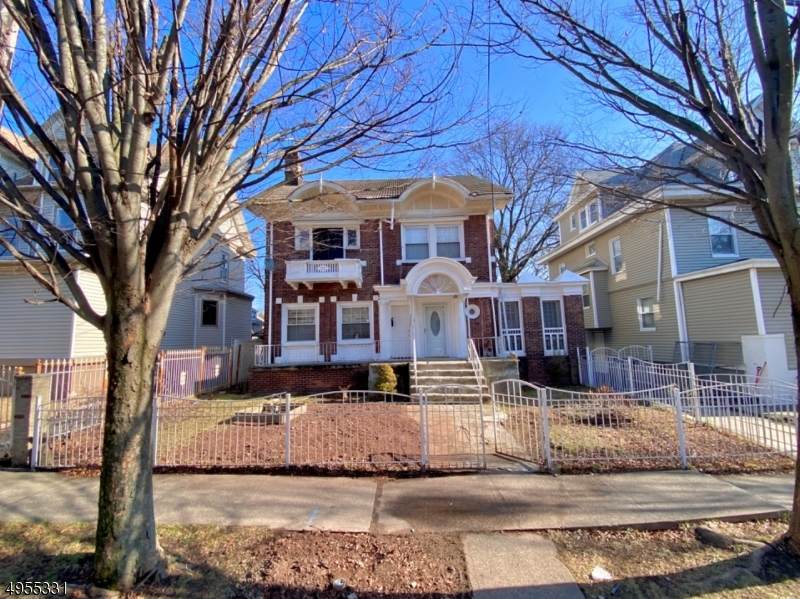 860 S 13Th - Photo 1