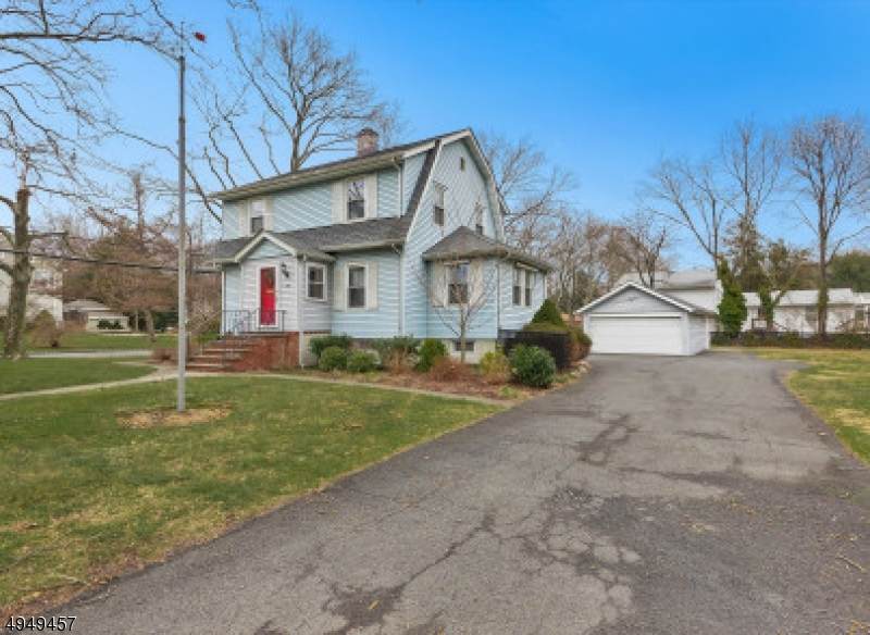 300 Summit Road - Photo 1