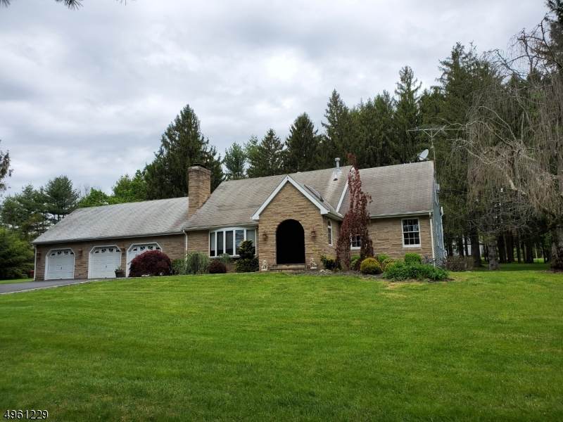 140 Lambertville-Hopewell - Photo 1