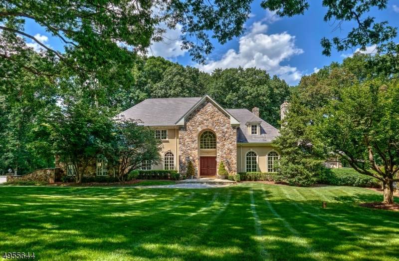 37 Morgan Dr - Photo 1