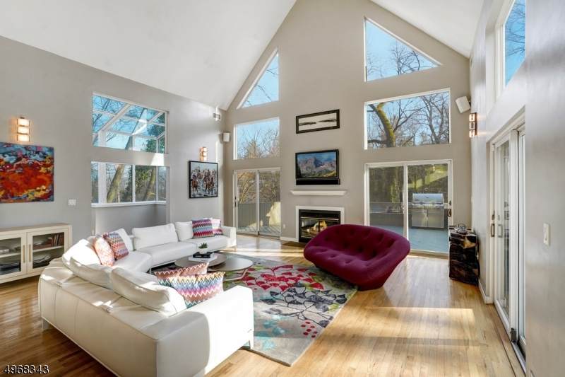 32 Glendale Rd - Photo 1
