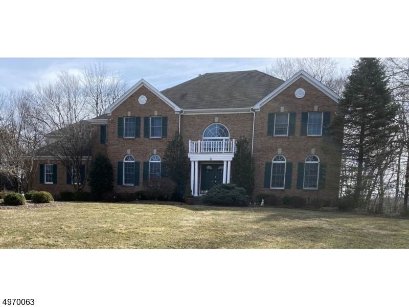 8 Fawn Hill Ct - Photo 1 8 Fawn Hill Ct - Photo 1