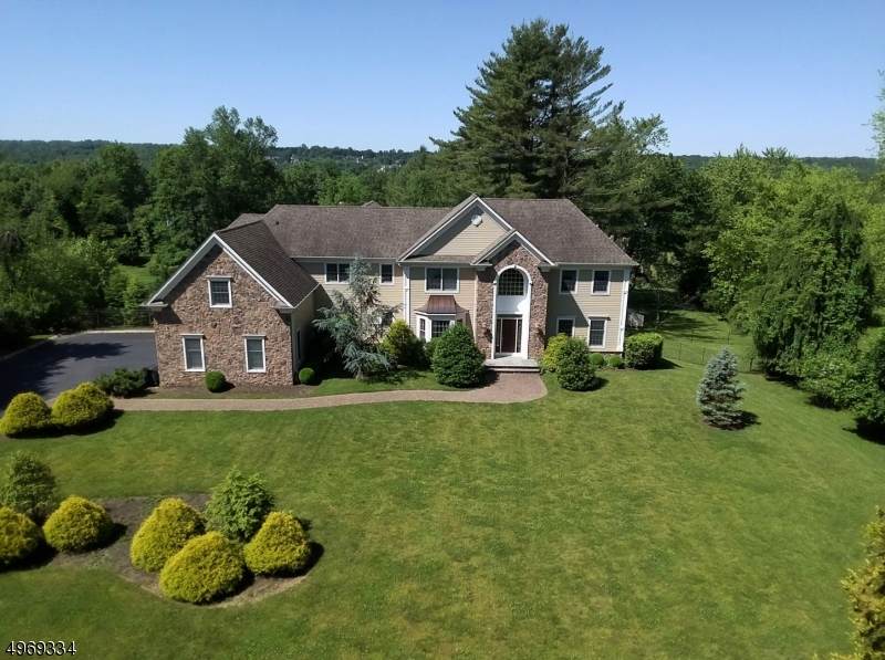 1680 Washington Valley Rd - Photo 1