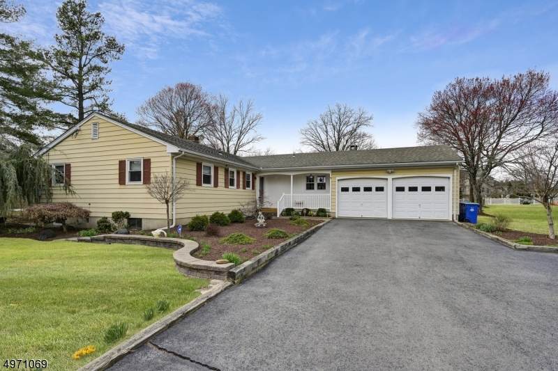231 Belle Mead-Griggstown - Photo 1