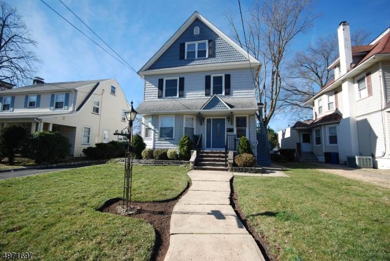 415 N Washington Ave - Photo 1
