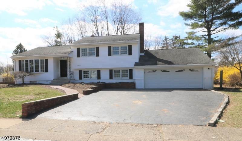 65 Berkley Ct - Photo 1