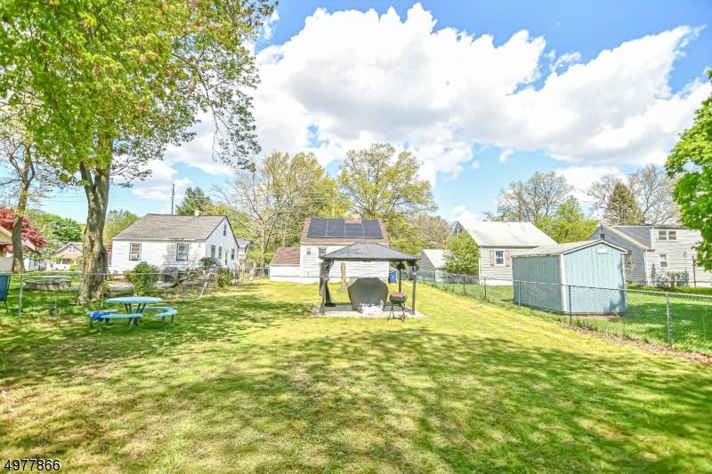 1753 Myrtle Ave - Photo 1 1753 Myrtle Ave - Photo 1