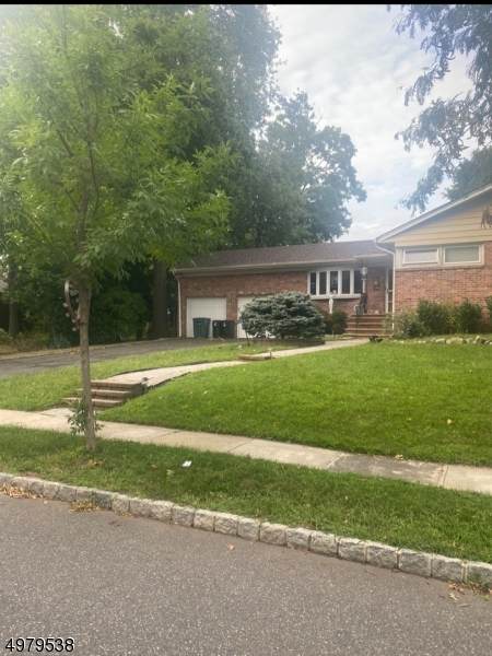 157 Raymond Ave - Photo 1