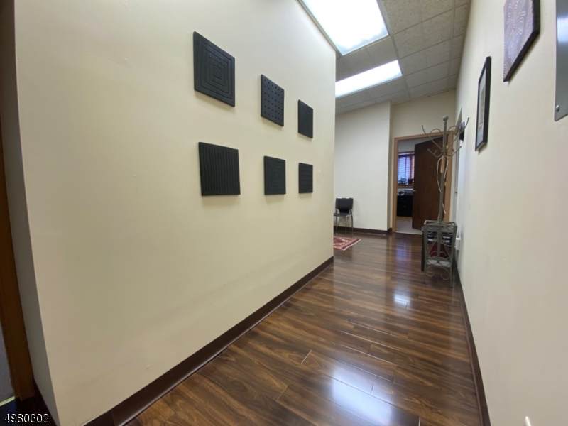 209 Cooper Ave - Photo 1