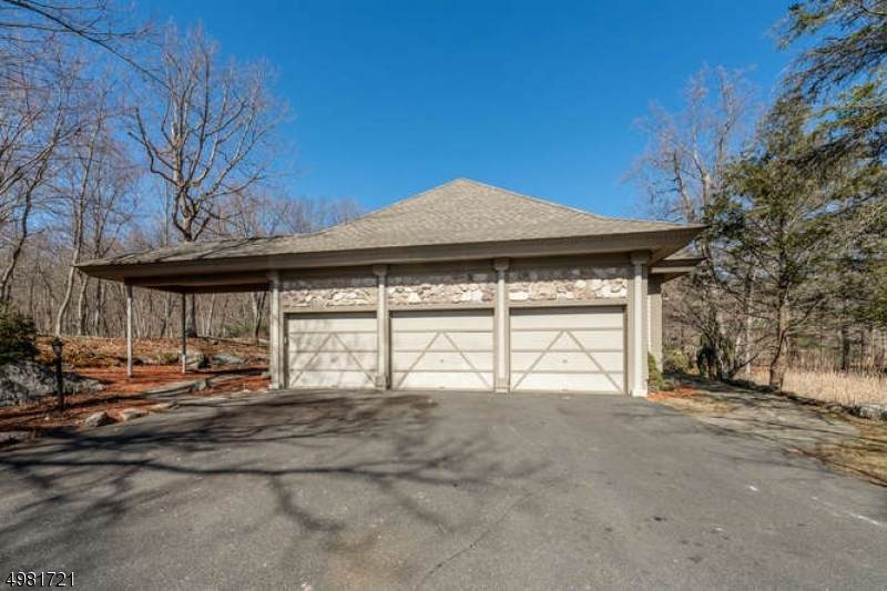 752 Shore Drive West B - Photo 1