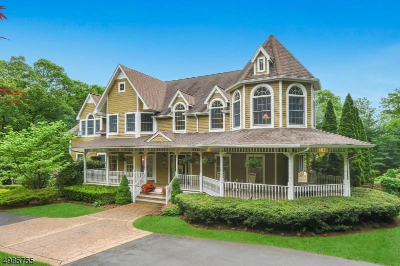 773 Wooded Trl - Photo 1