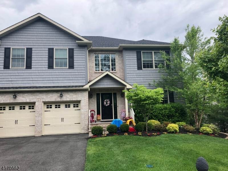 4 Himsl Ct - Photo 1