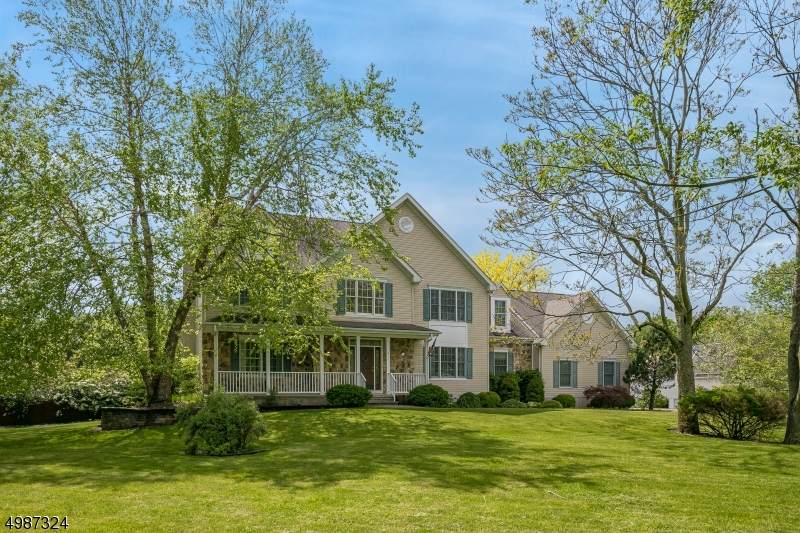 14 Harvest Ln - Photo 1