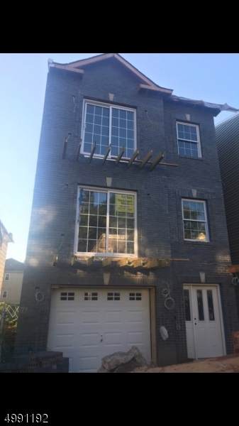 124 Palm St - Photo 1