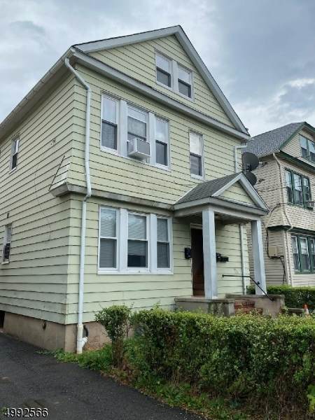 638 Maple Ave - Photo 1