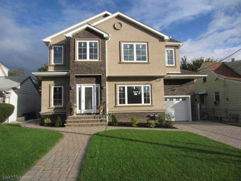10 Rollins Ave - Photo 1