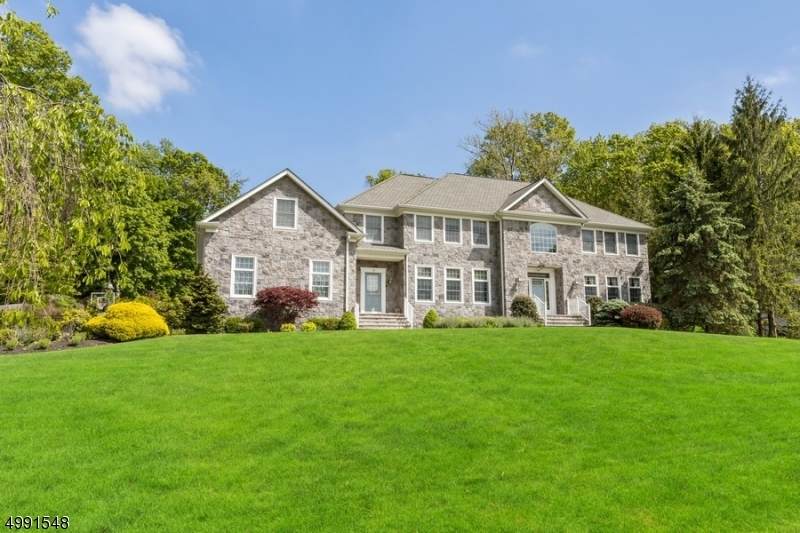 15 Windsor Pl - Photo 1